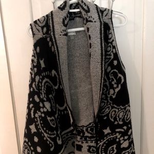 Fashion vest